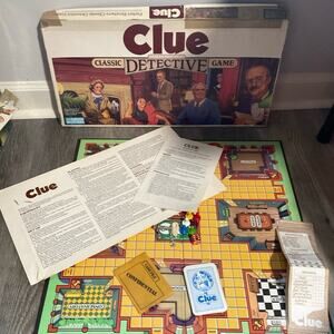 CLUE CLASSIC DETECIVE BOARD GAME PARKER BROTHERS 1986